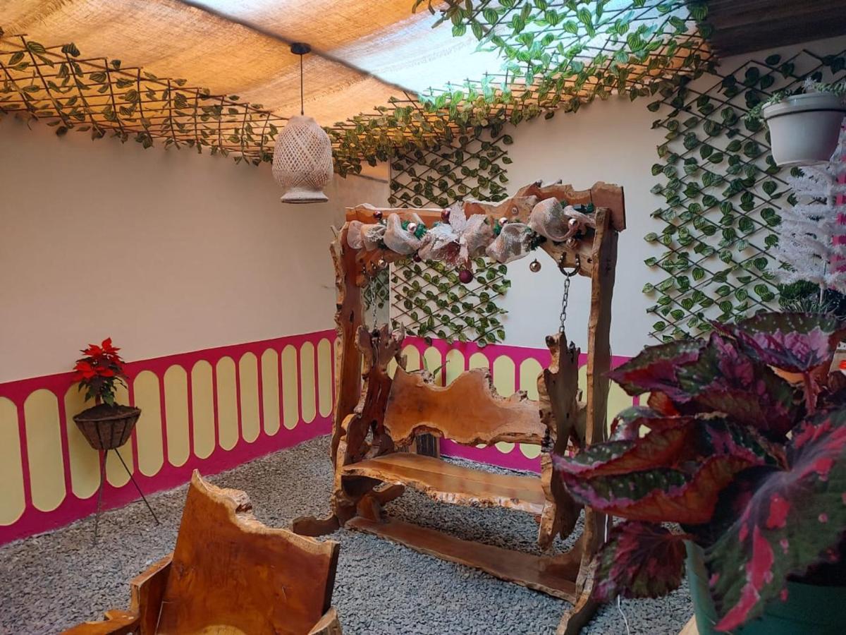 فندق Hostal Casa Madrigal فيلانديا المظهر الخارجي الصورة