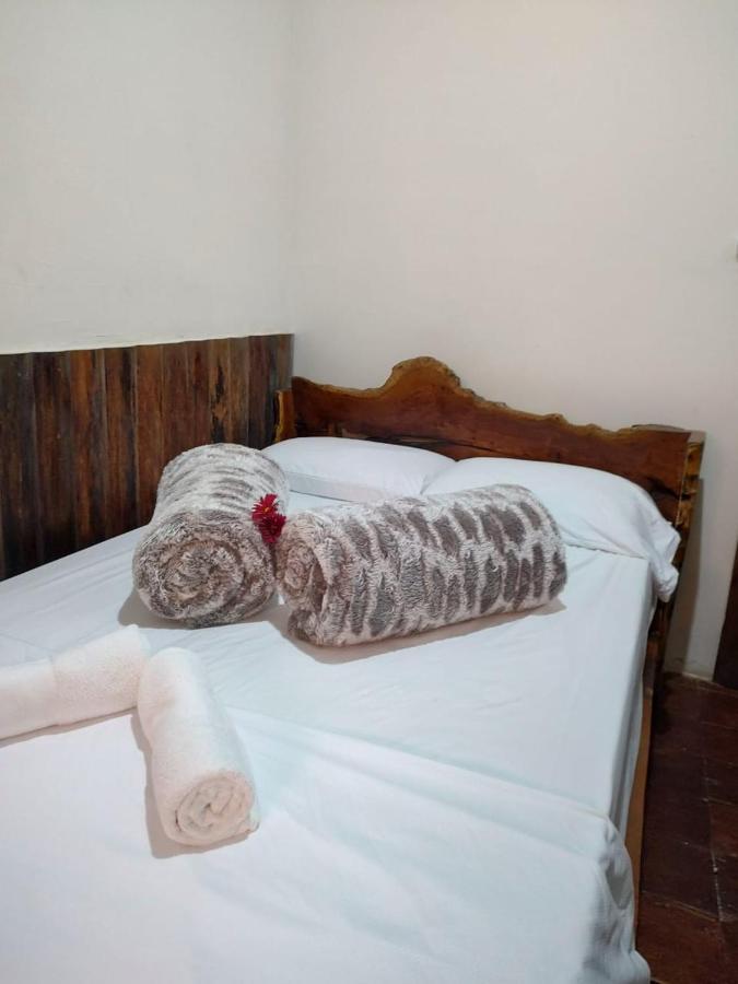 فندق Hostal Casa Madrigal فيلانديا المظهر الخارجي الصورة