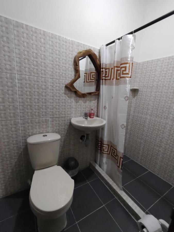 فندق Hostal Casa Madrigal فيلانديا المظهر الخارجي الصورة